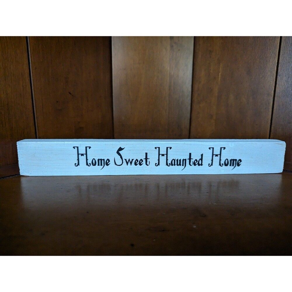 Halloween wood painted sign handmade decor brand new shelf sitter